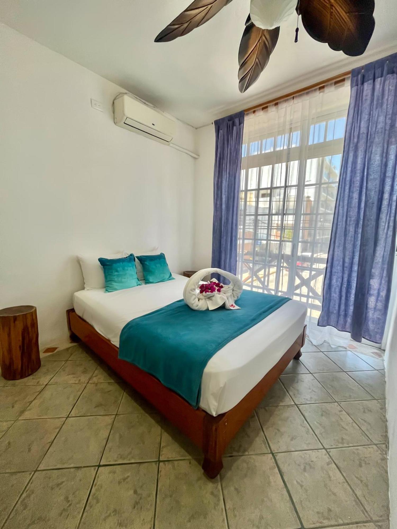 Selva Y Mar Apart Hotel Плая-дель-Кармен Экстерьер фото